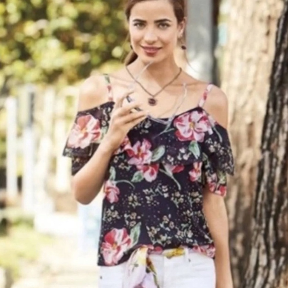 CAbi #5220 Cold Shoulder Floral Ruffle Cami Blouse NWT Size XS